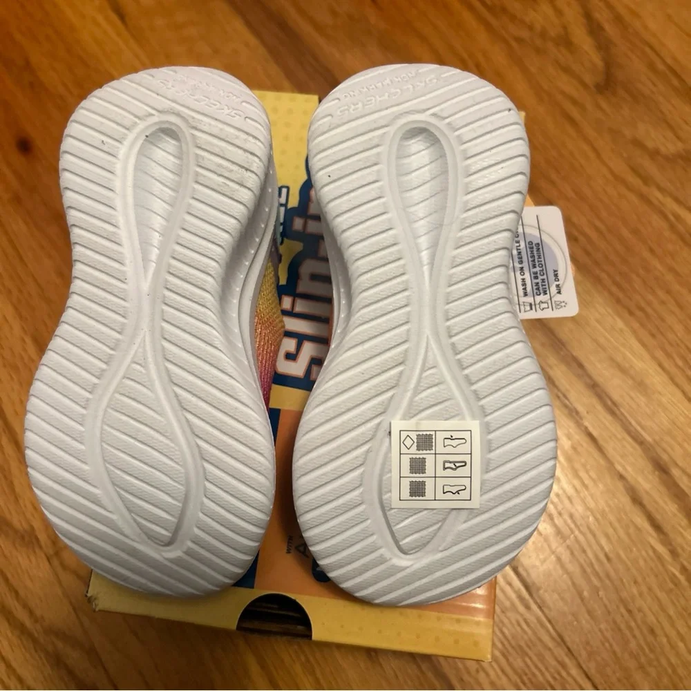 NEW Skechers Shoes Ultra Flex 3.0 Slip-Ins Hands Free Pastel Clouds SZ 5 Toddler